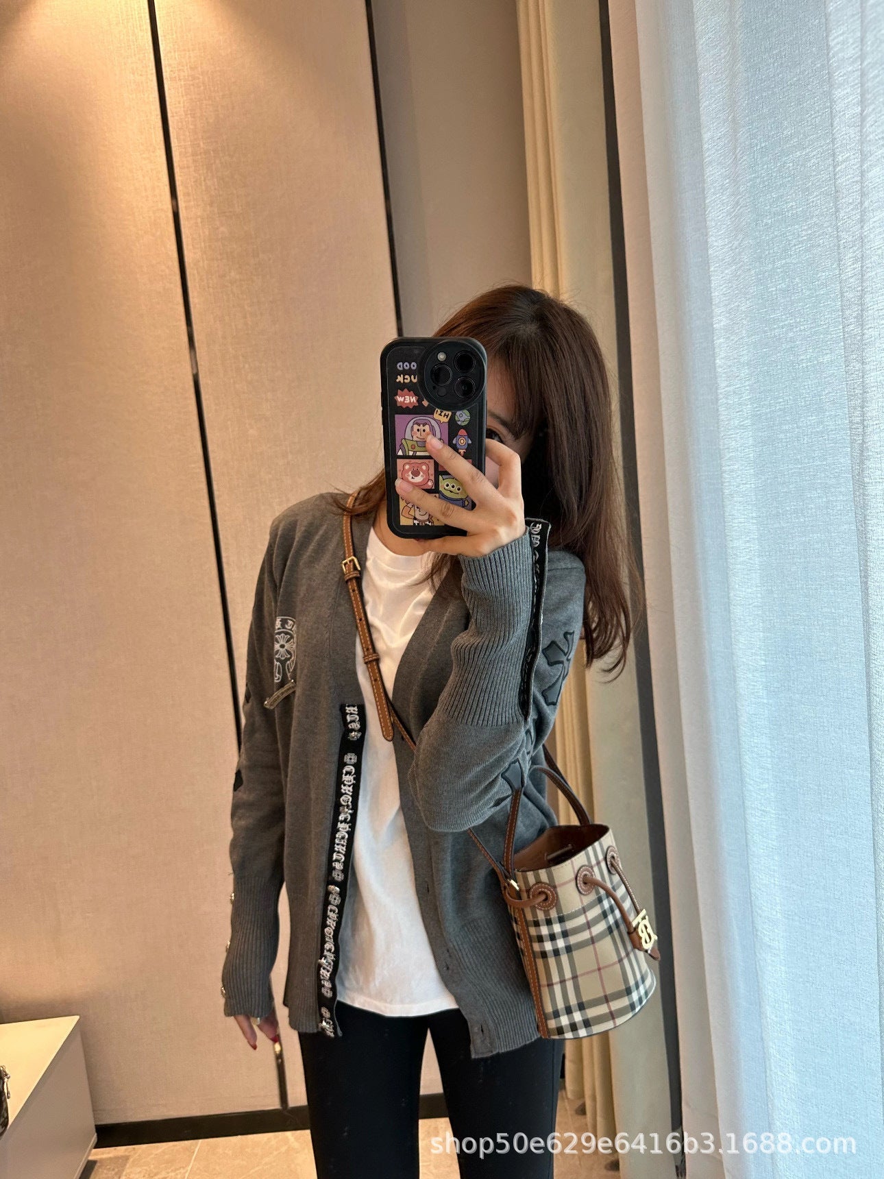 Chrome Hearts Knitted Long-Sleeved Single-Brebreasted V-neck Cardigan Sweater
