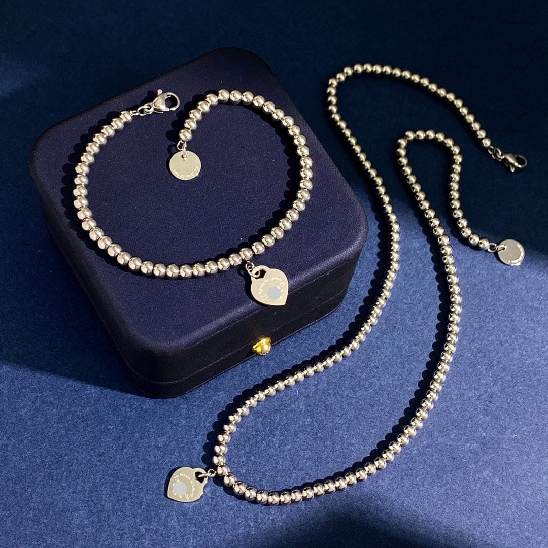 Return To Tiffany Heart Charm Bracelet