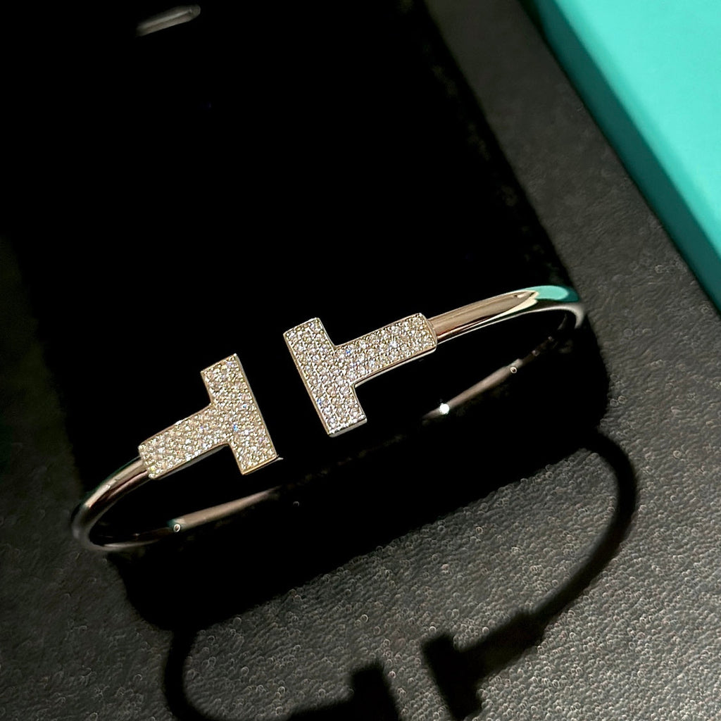 Tiffany Wire Bracelet