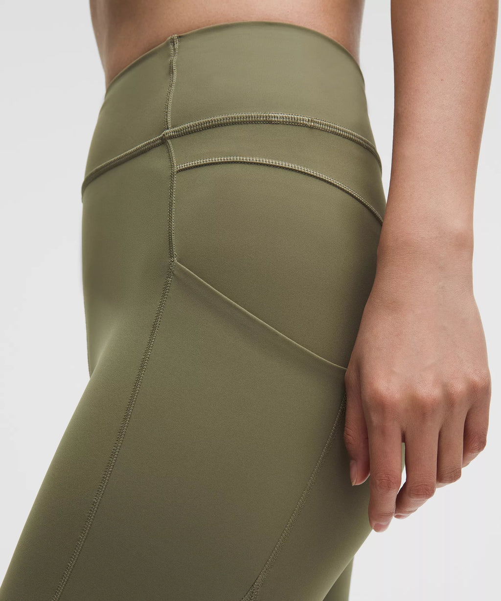 Fast and Free High-Rise Tight 25" Light