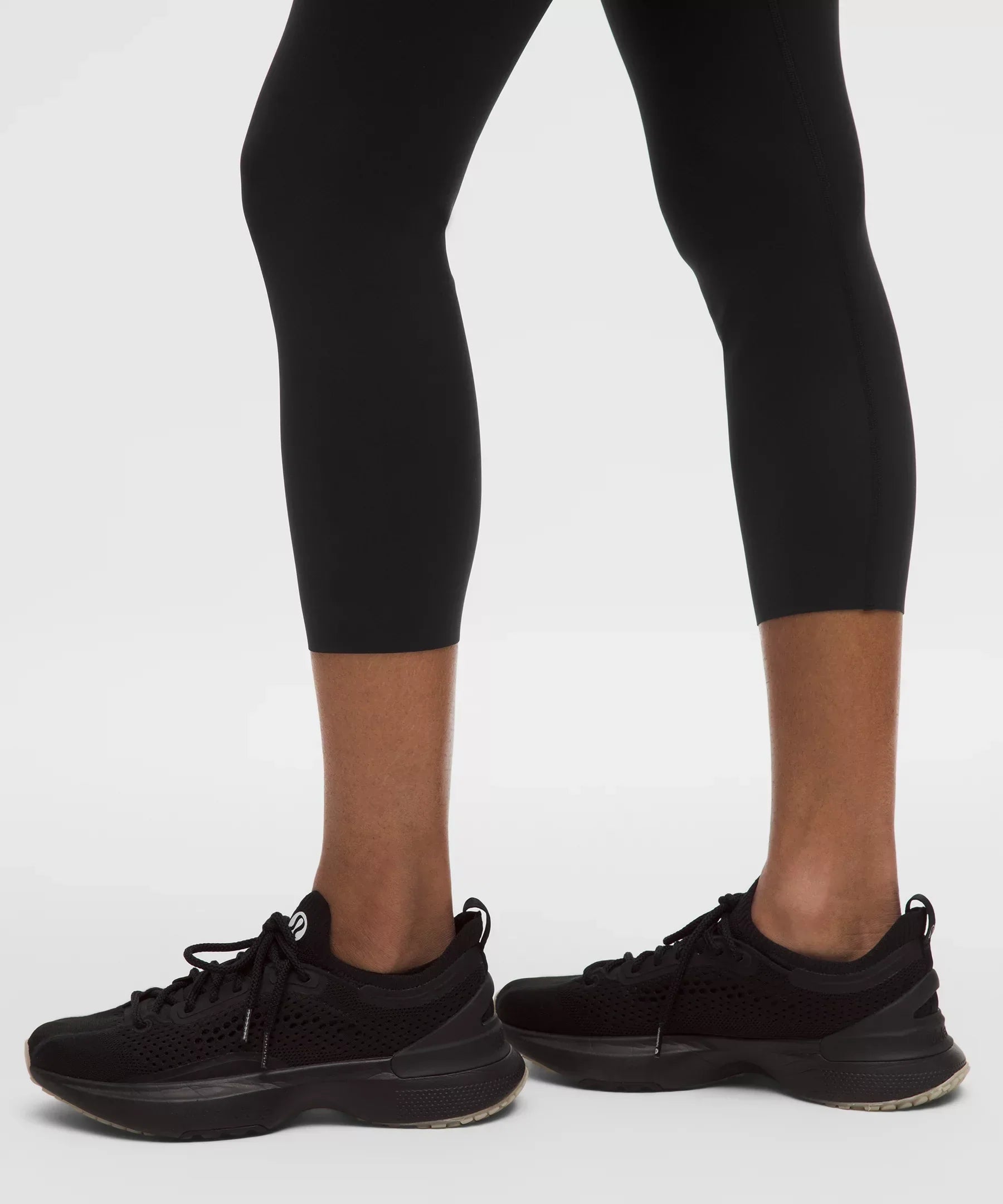 Glow Up Super-High-Rise Crop 23"