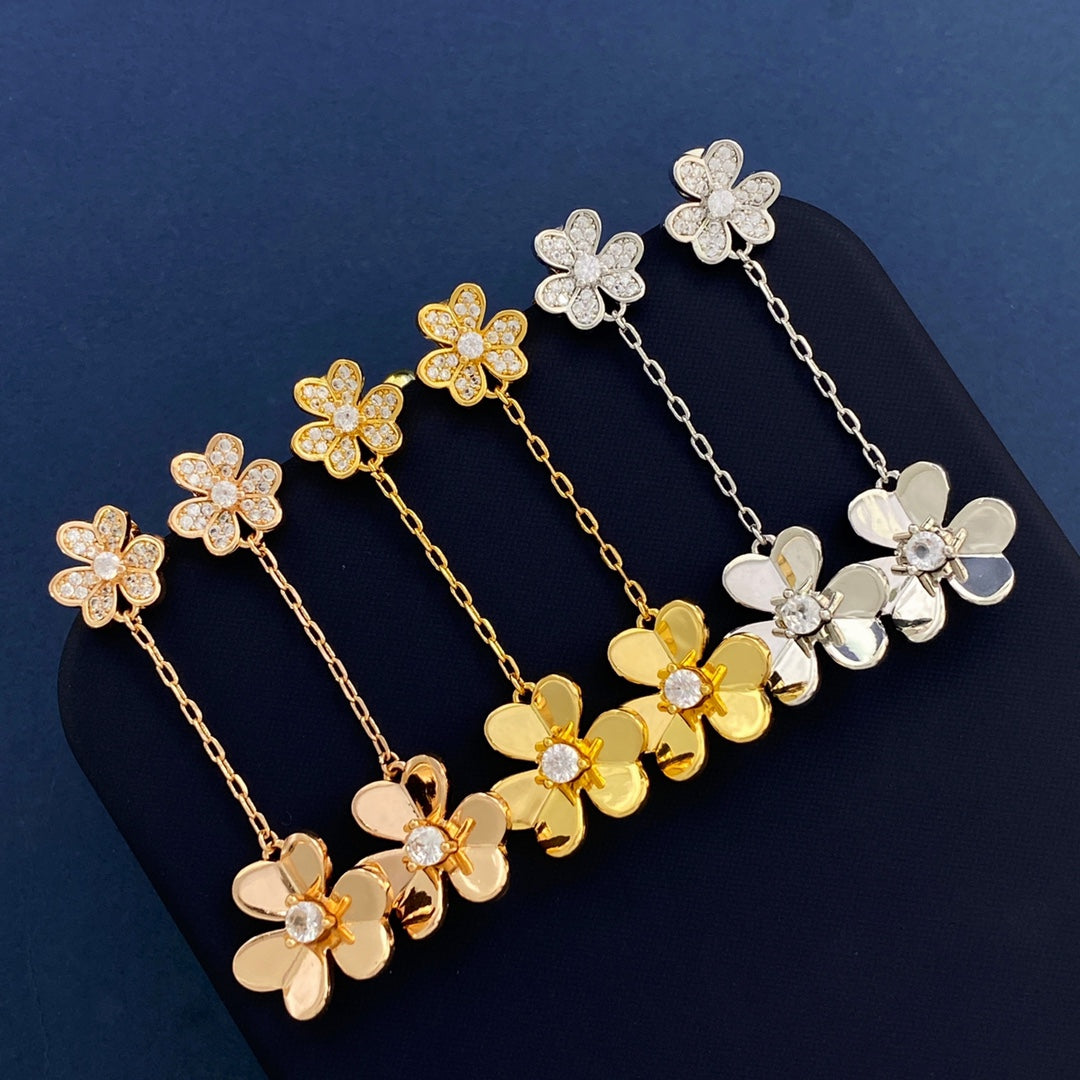 Van Cleef & Arpels Frivole Pendant Drop Earrings