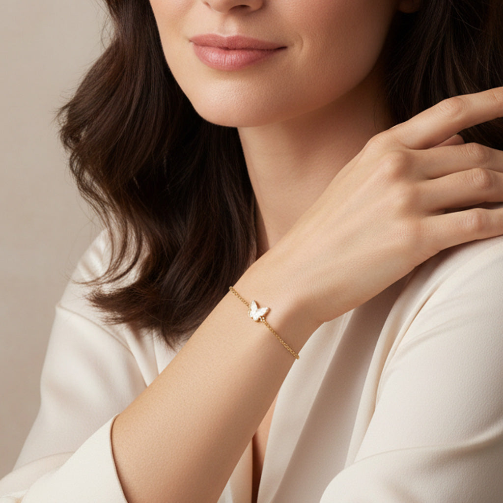 Van Cleef & Arpels Lucky Alhambra Butterfly Pendant Bracelet