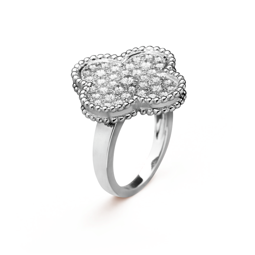 Van Cleef & Arpels Magic Alhambra Clover Ring
