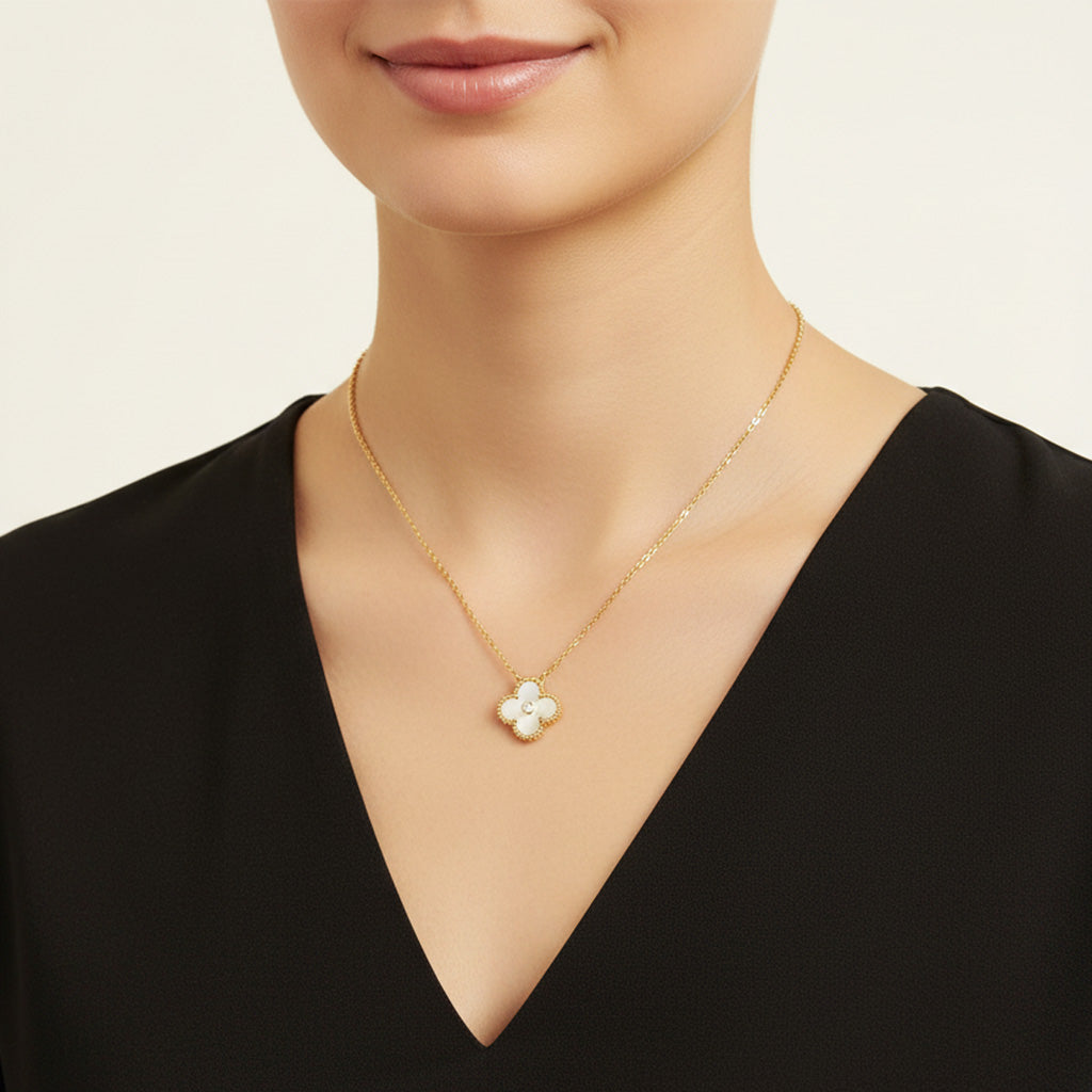 Van Cleef & Arpels Sweet Alhambra Clover Necklace