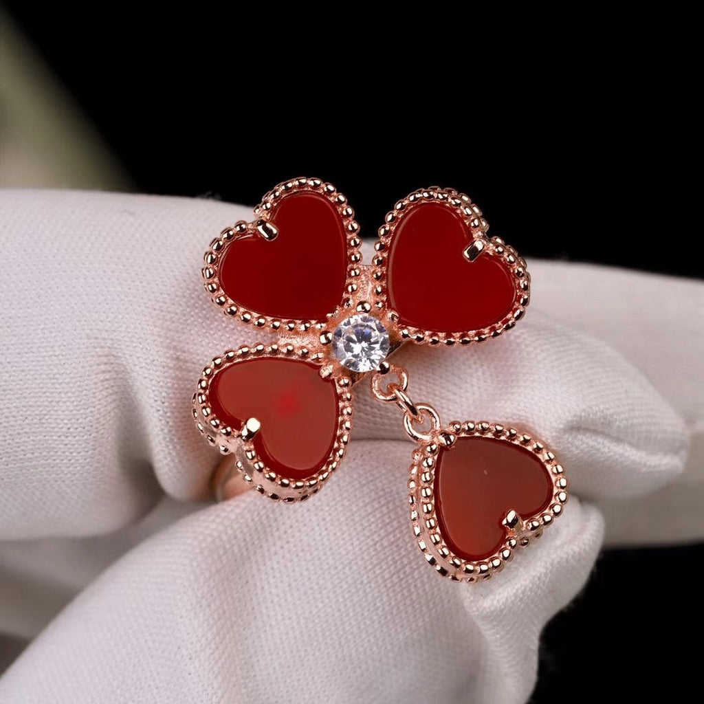 Van Cleef & Arpels Sweet Alhambra Effeuillage Clover Ring
