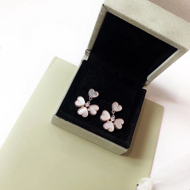 Van Cleef & Arpels Sweet Alhambra Effeuillage Earrings
