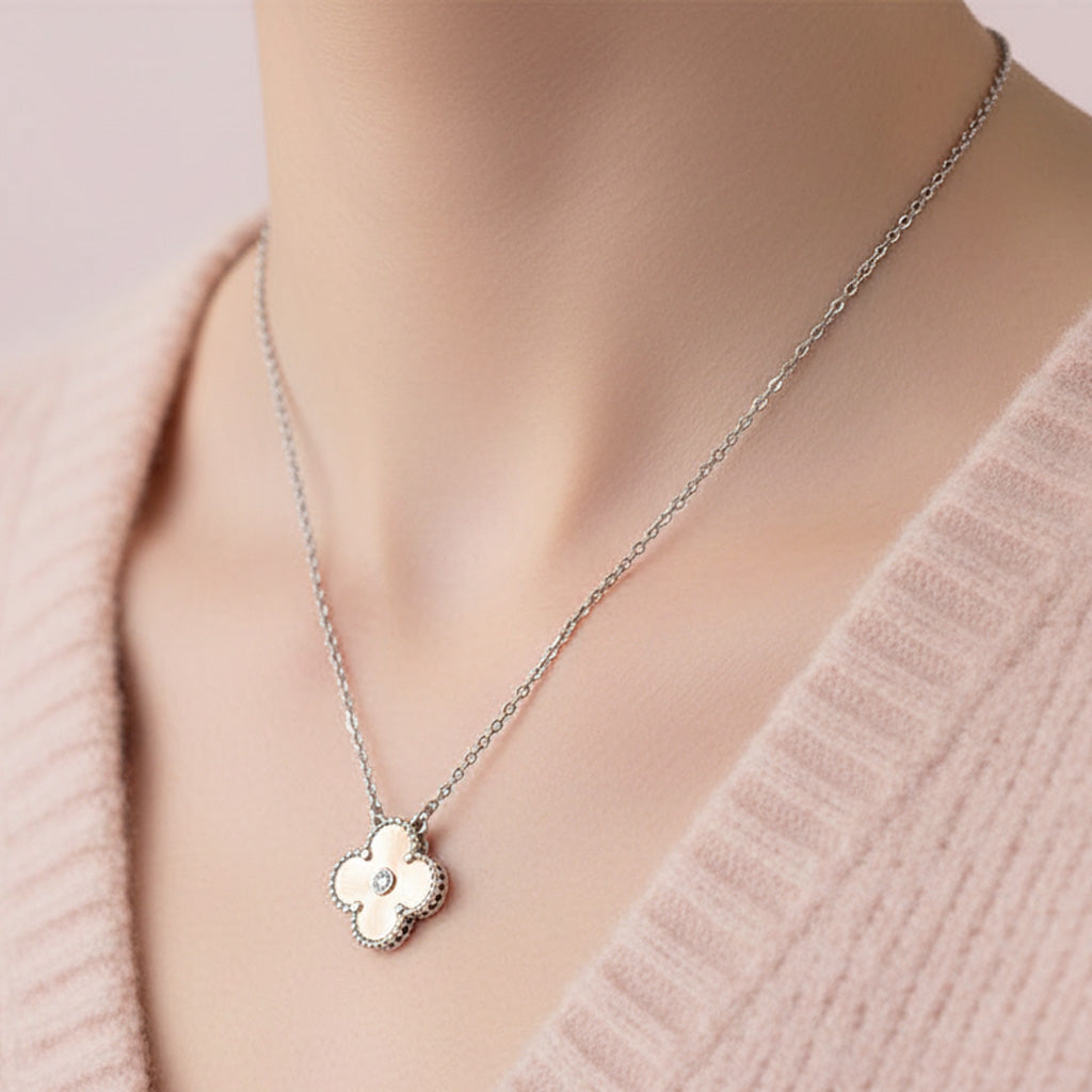 Van Cleef & Arpels Vintage Alhambra Clover Pendant Necklace