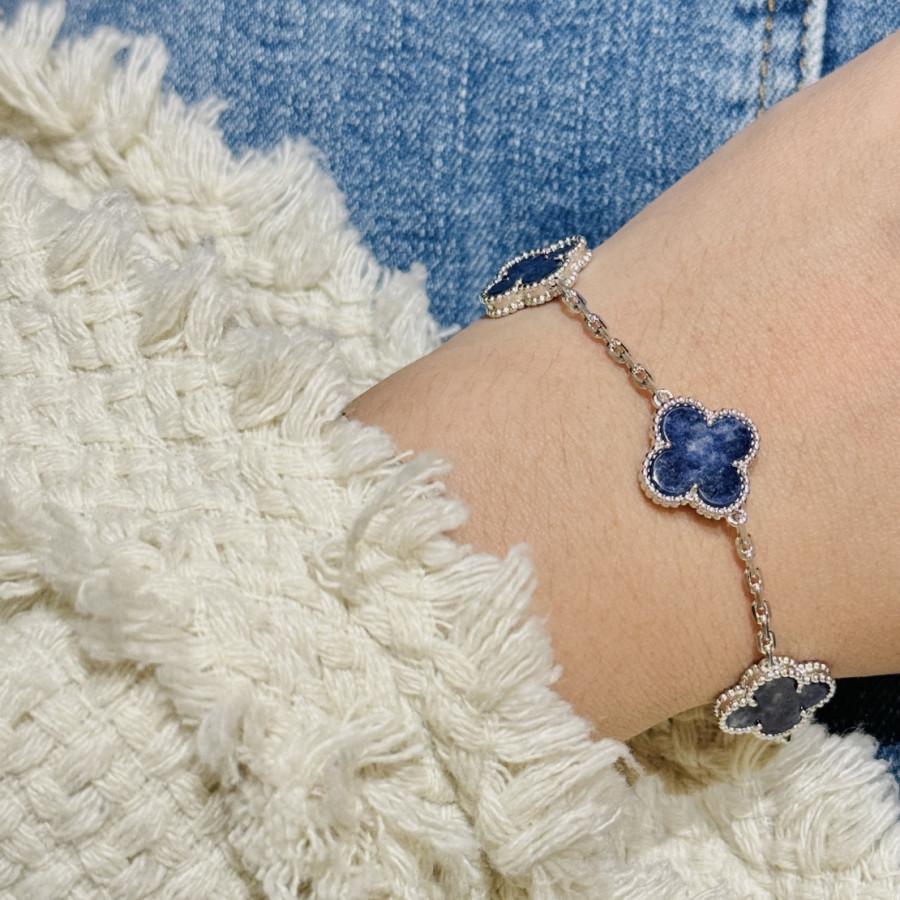 Van Cleef & Arpels Vintage Alhambra Crystal Blue Clover Bracelet