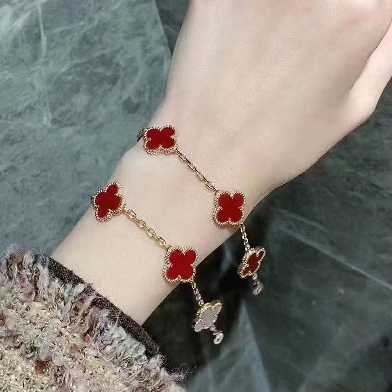 Van Cleef & Arpels Vintage Alhambra Five Motifs Carnelian Bracelet