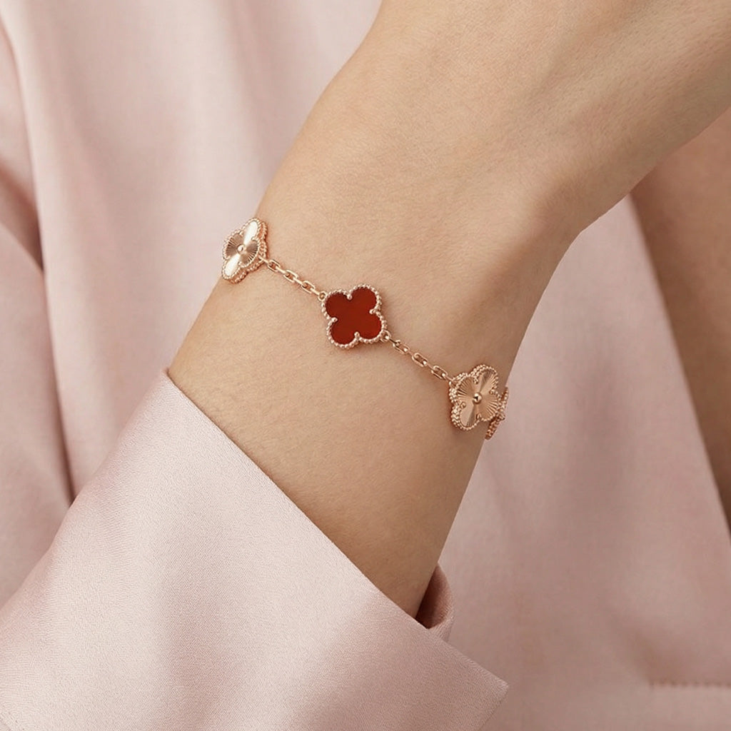 Van Cleef & Arpels Vintage Alhambra Five Motifs Carnelian Clover Bracelet