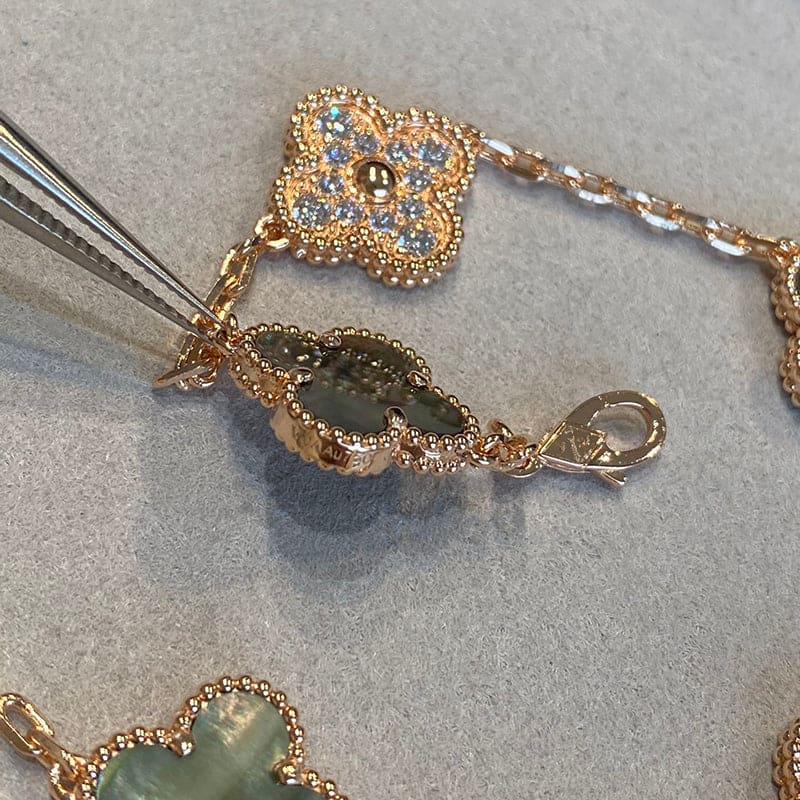 Van Cleef & Arpels Vintage Alhambra Five Motifs Pearl Bracelet