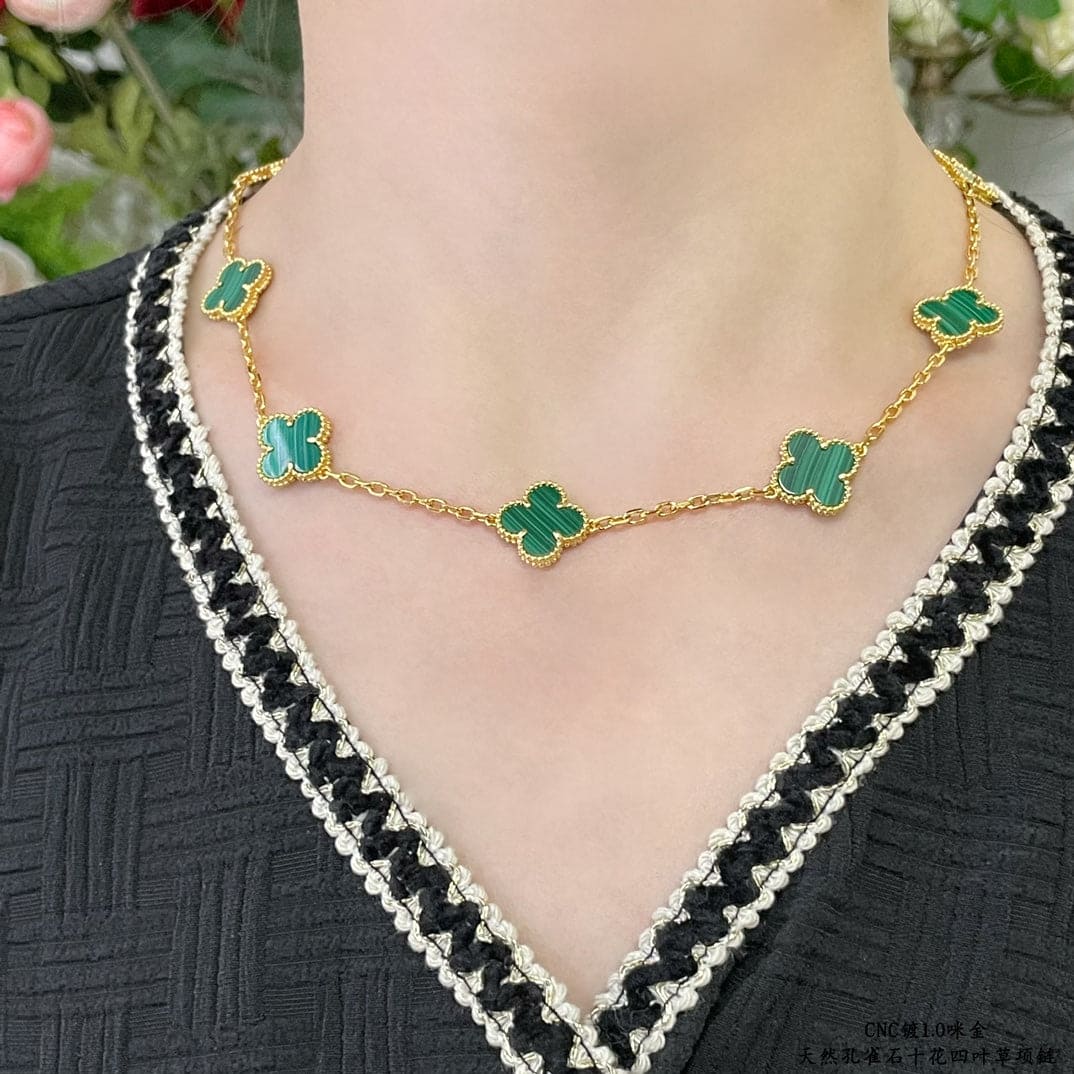 Van Cleef & Arpels Vintage Alhambra Malachite 10 Motifs Elegance Necklace