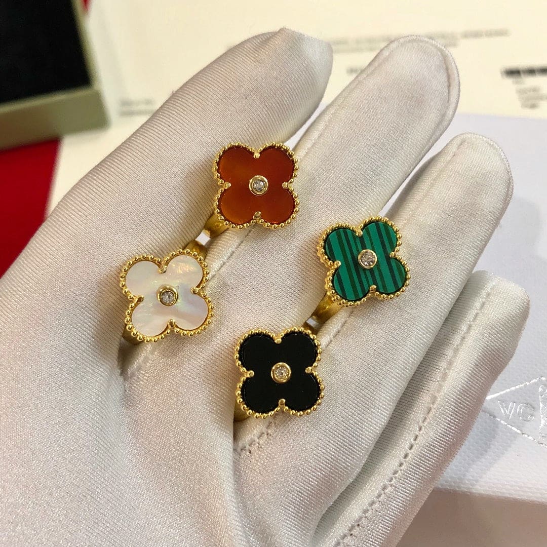Van Cleef & Arpels Vintage Alhambra Pearl Ring