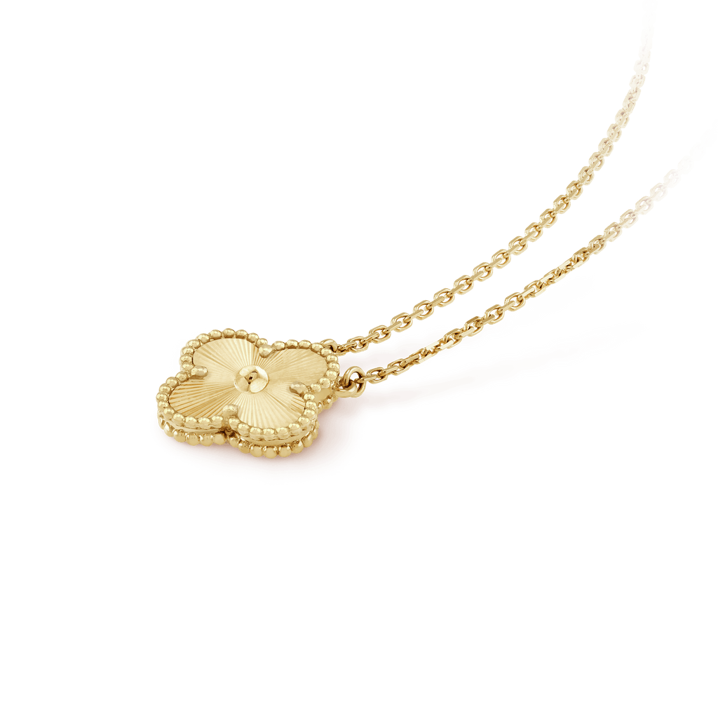 Van Cleef & Arpels Vintage Alhambra Pendant Clover Necklace