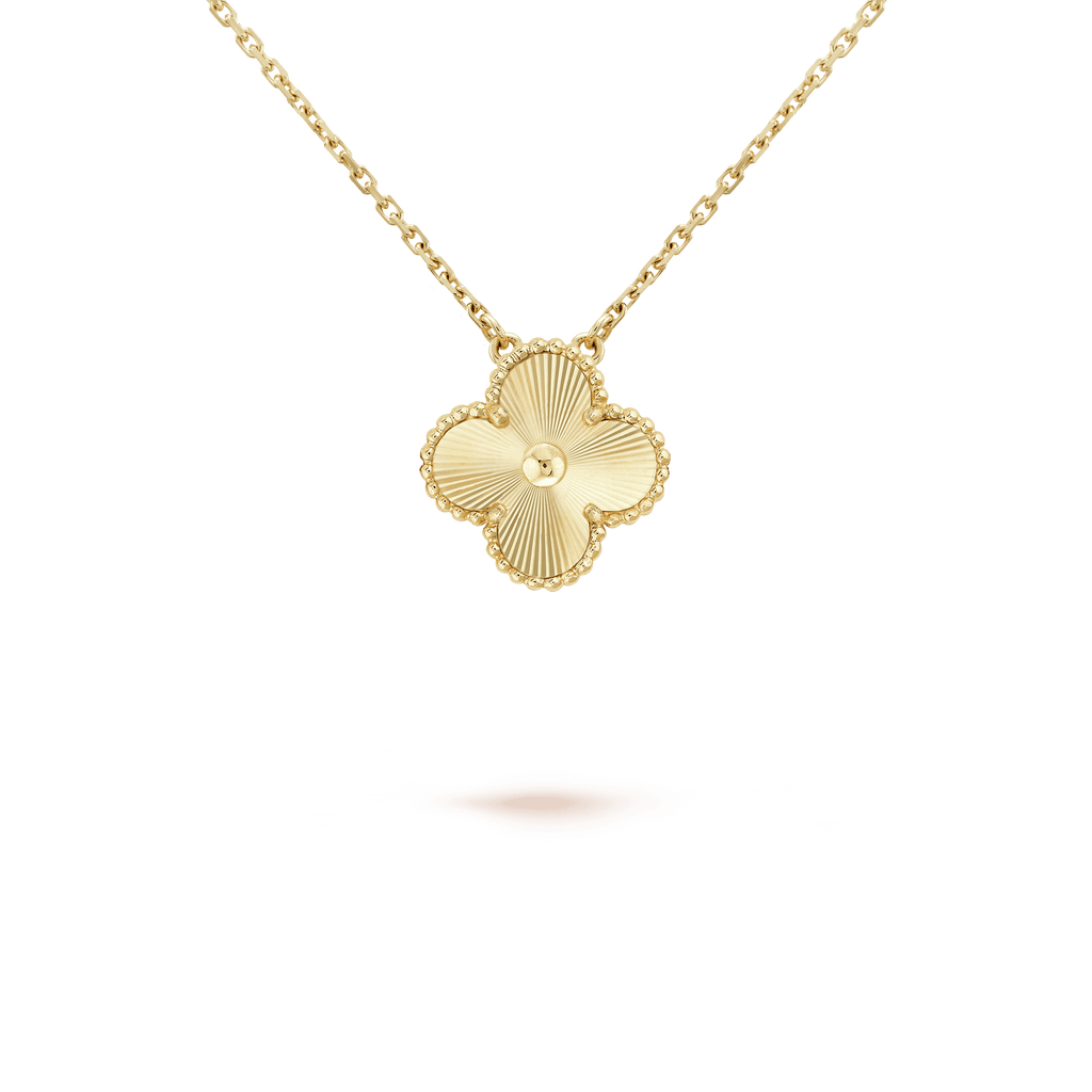 Van Cleef & Arpels Vintage Alhambra Pendant Clover Necklace