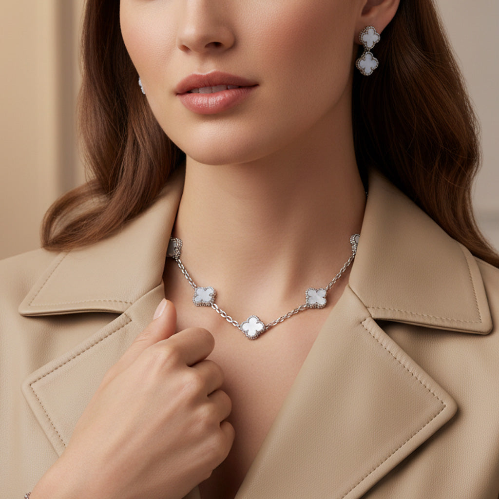 Van Cleef & Arpels Vintage Alhambra White Chalcedony 10 Motifs Necklace