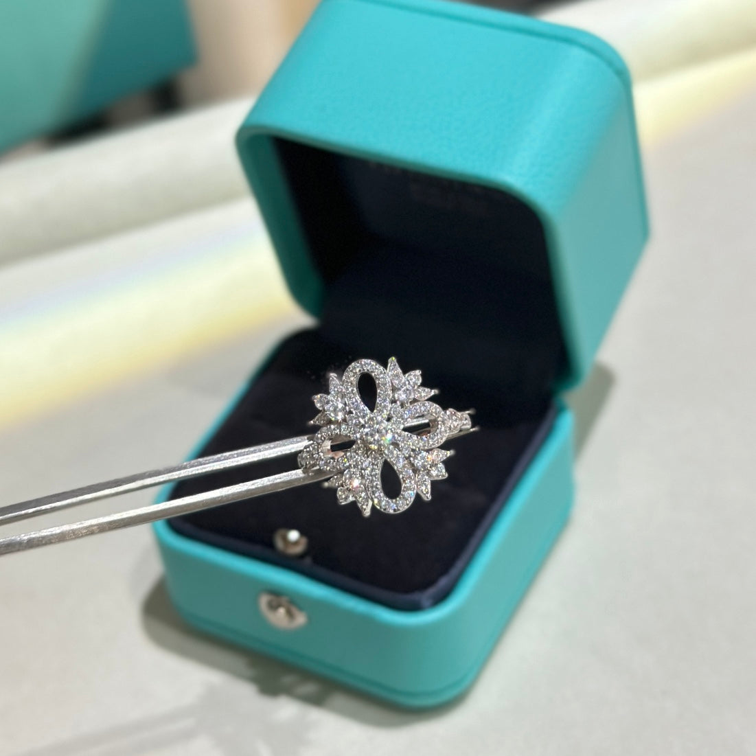 Van Cleef & Arpels Vintage Floral Ring
