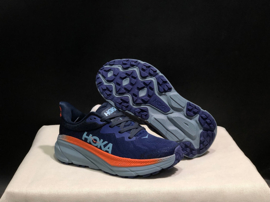 HOKA ONE ONE Challenger 7