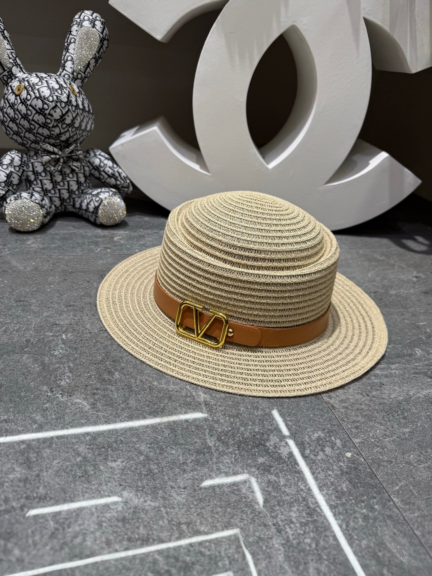 Valentino Linen Concave Crown Flat Cap