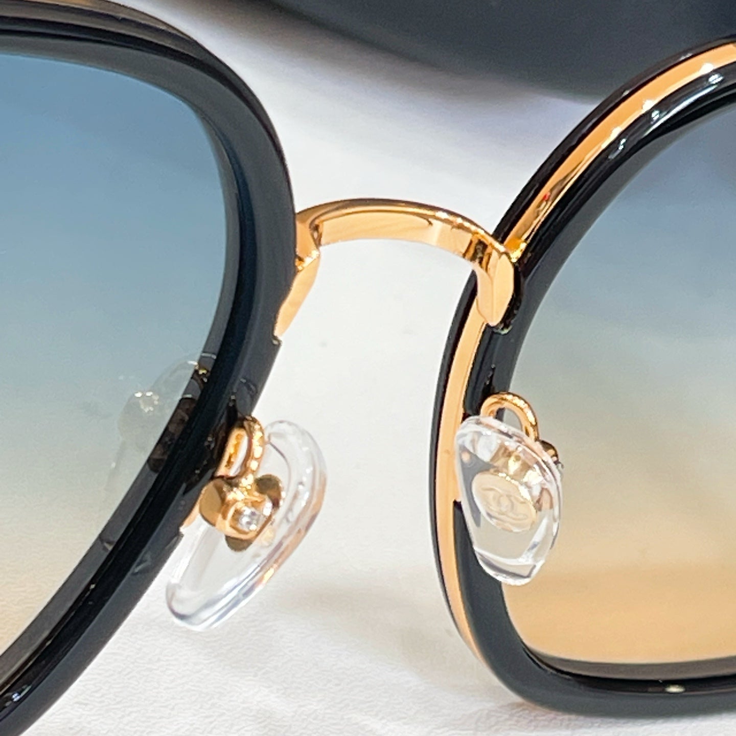 CHANEL Sunglasses-A72088